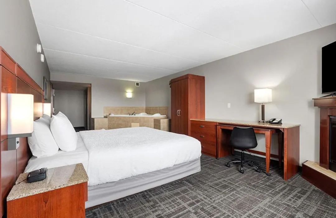 Canad Inns Destination Center Grand Forks-1